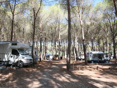 camping-village-spinnaker camper